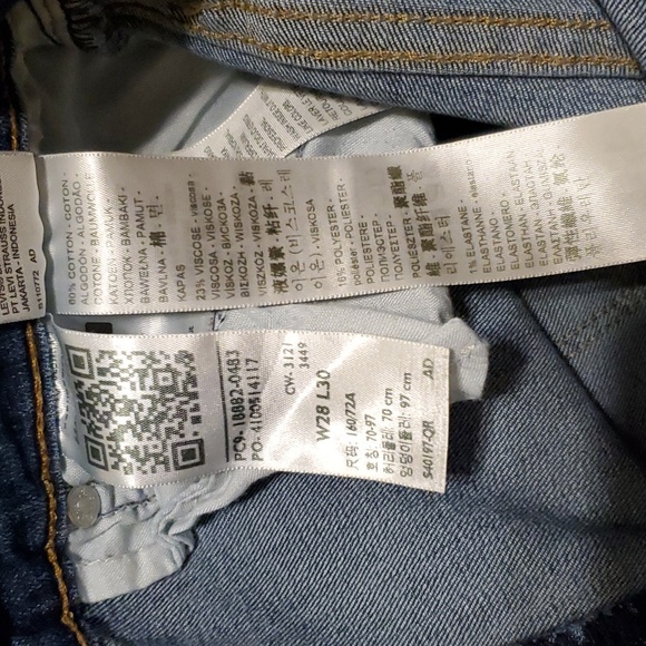 Levi's 721 High Rise Skinny Womens Distressed Jeans Size 28 (Length 30) - Picture 9 of 15